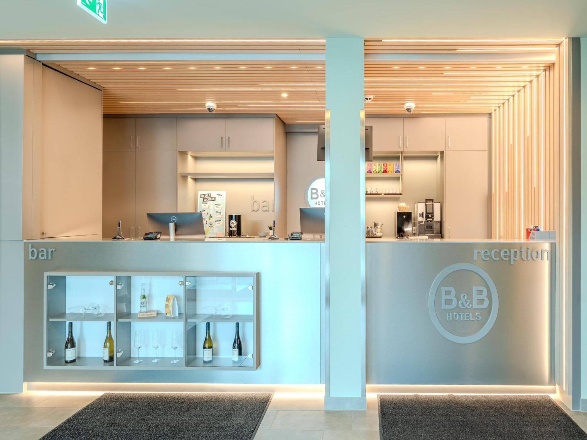 B&B Hotel Offenburg-Hbf Zewnętrze zdjęcie