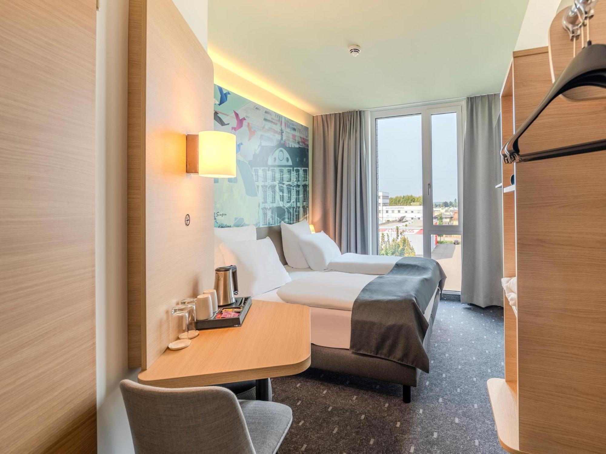 B&B Hotel Offenburg-Hbf Zewnętrze zdjęcie